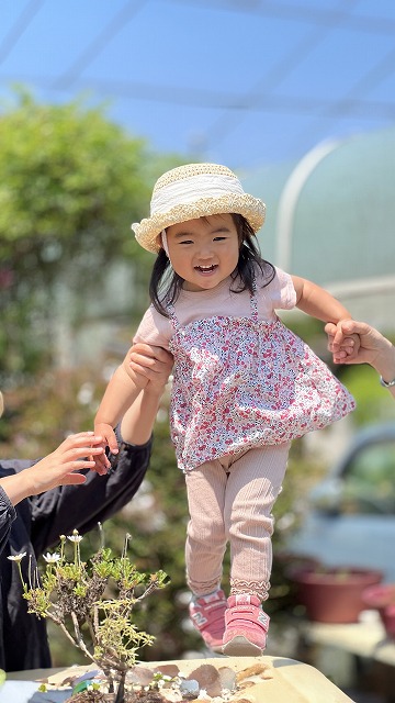 ママの写真教室　スマホ写真の作例
表情を撮影　カメラアングルの解説
